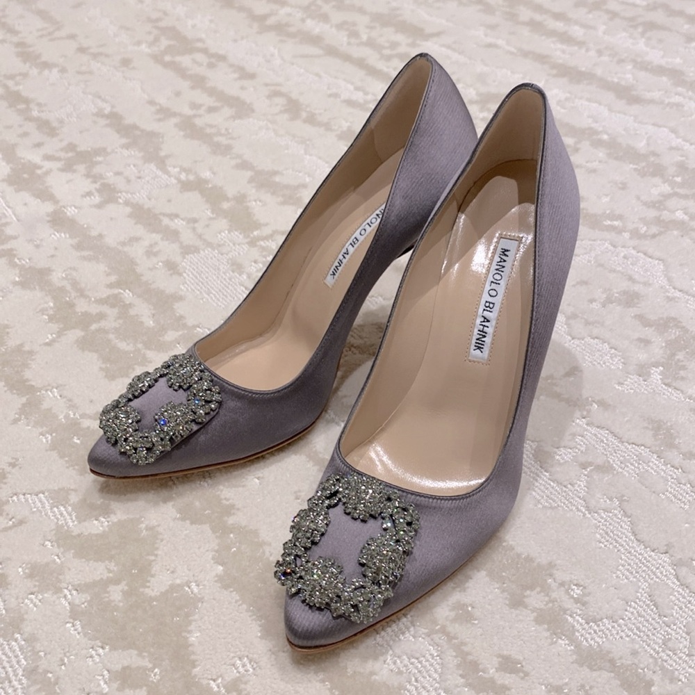 Manolo Blahnik Crystal Pumps 90 mm heel brand new, never worn